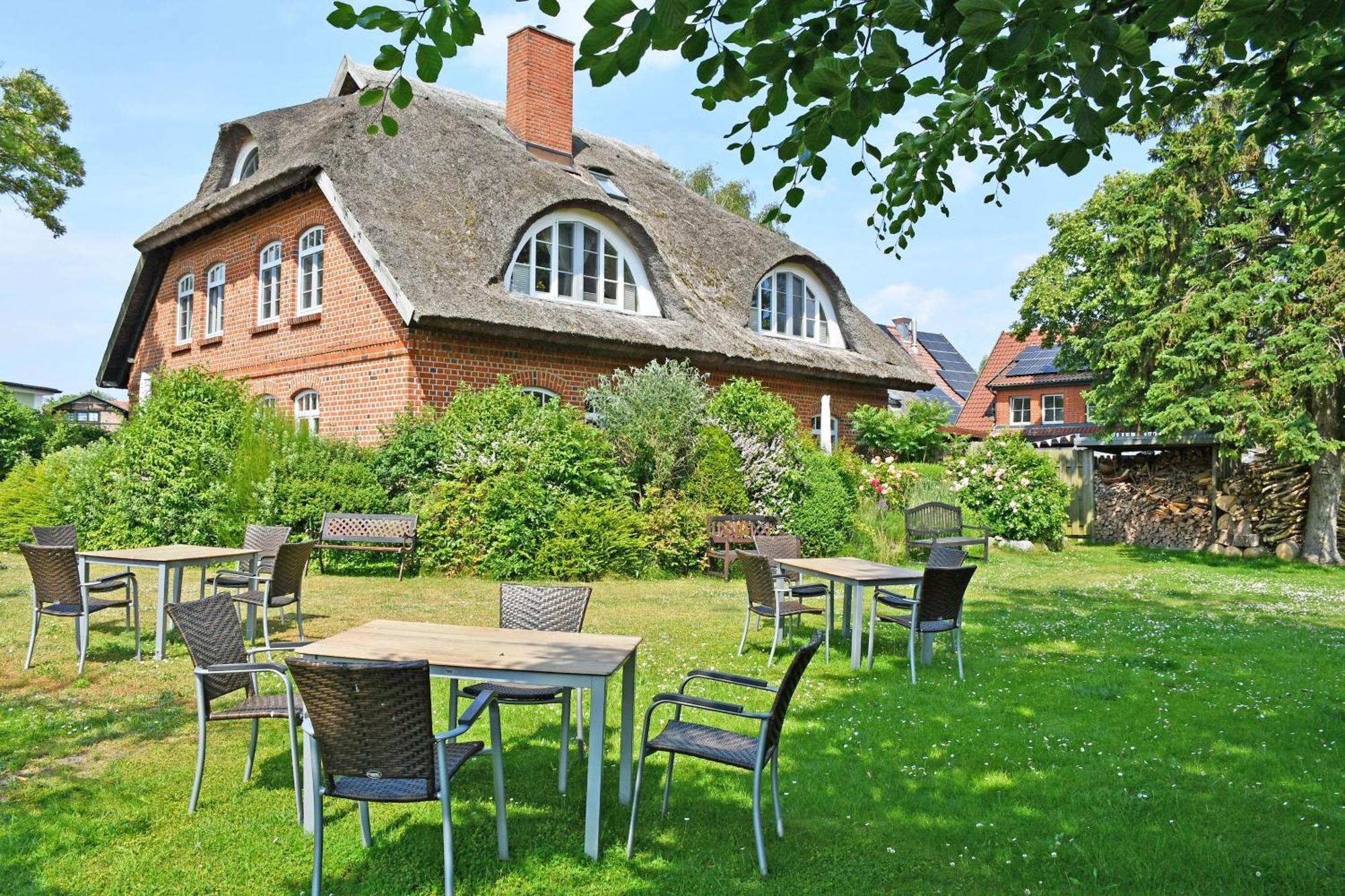 Landhaus Am Deich Middelhagen Exterior photo